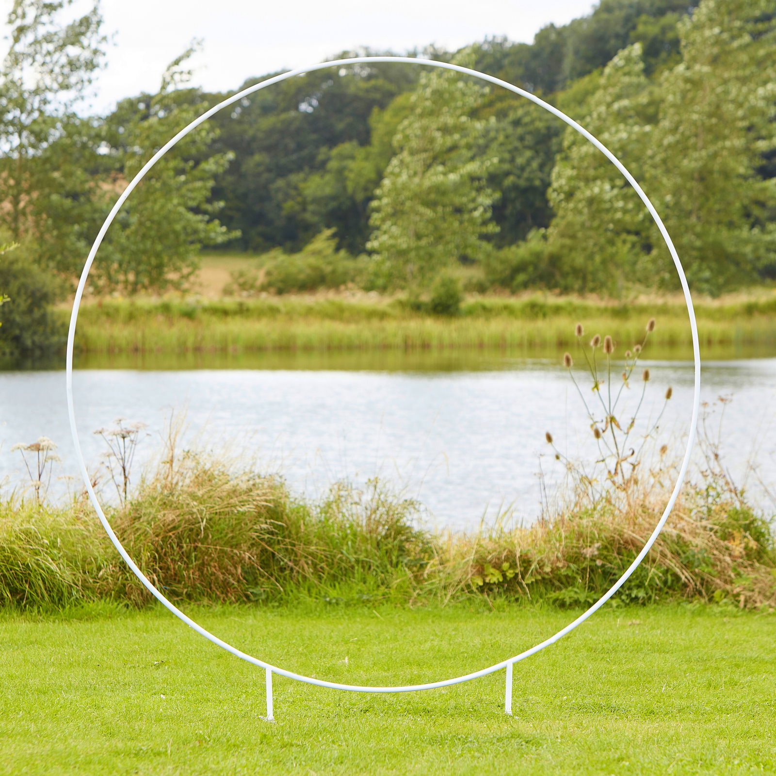 Ginger Ray Botanical Wedding Round White Backdrop Frame (2m) 