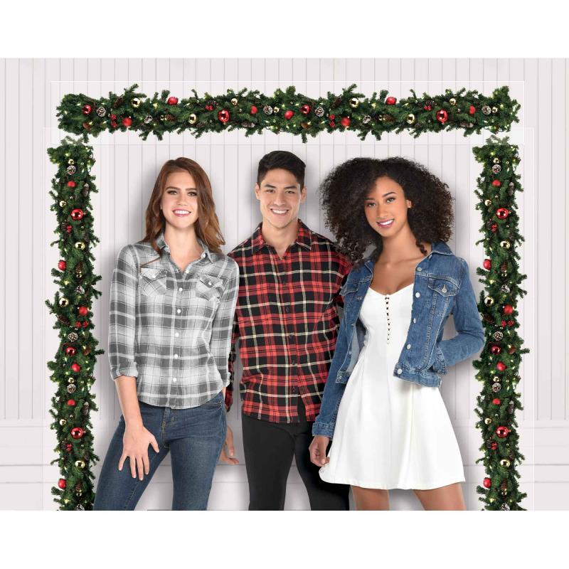 Christmas Pine Garland Scene Setters Add On Wall Decorations