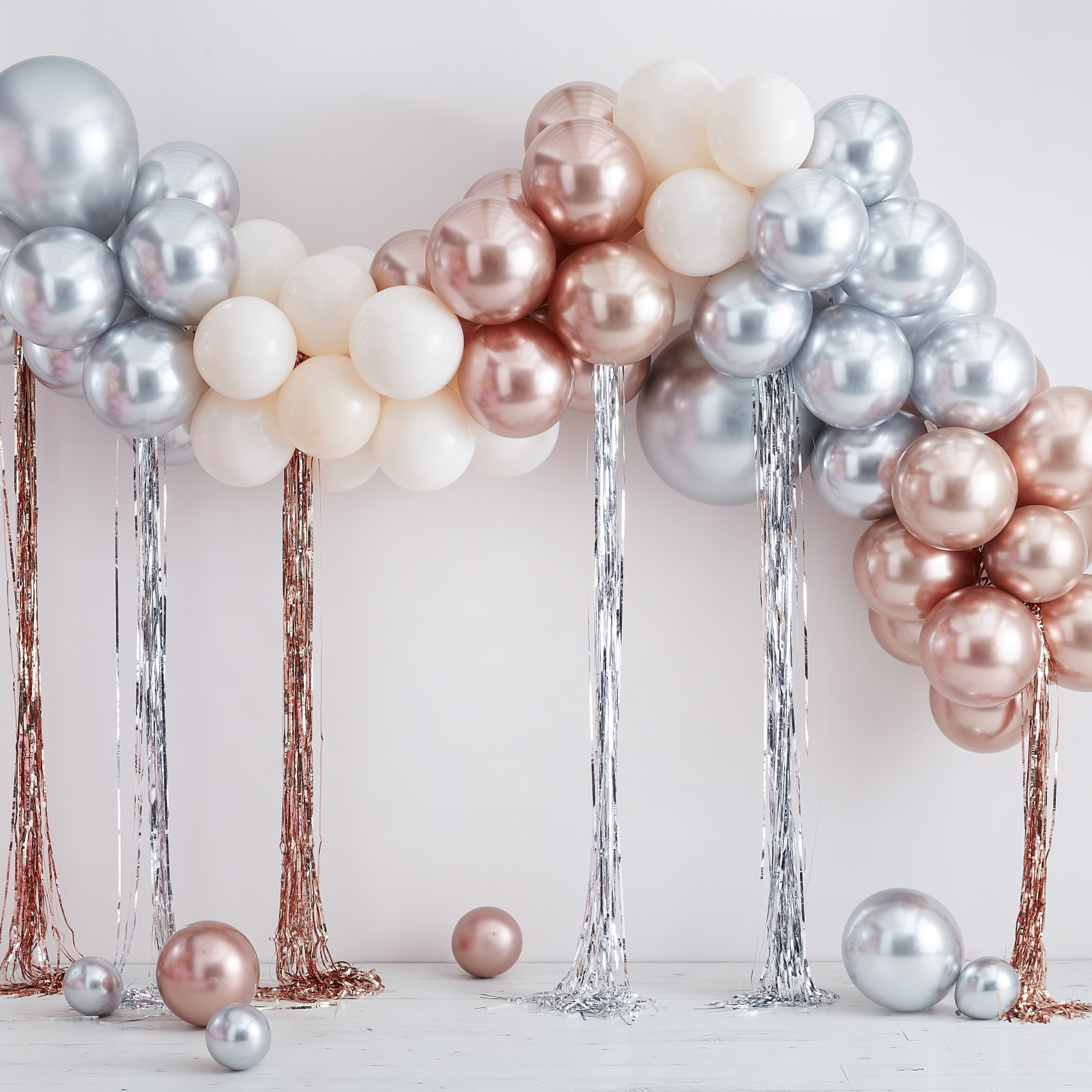 Ginger Ray Metallic 5m Balloon Arch Kit