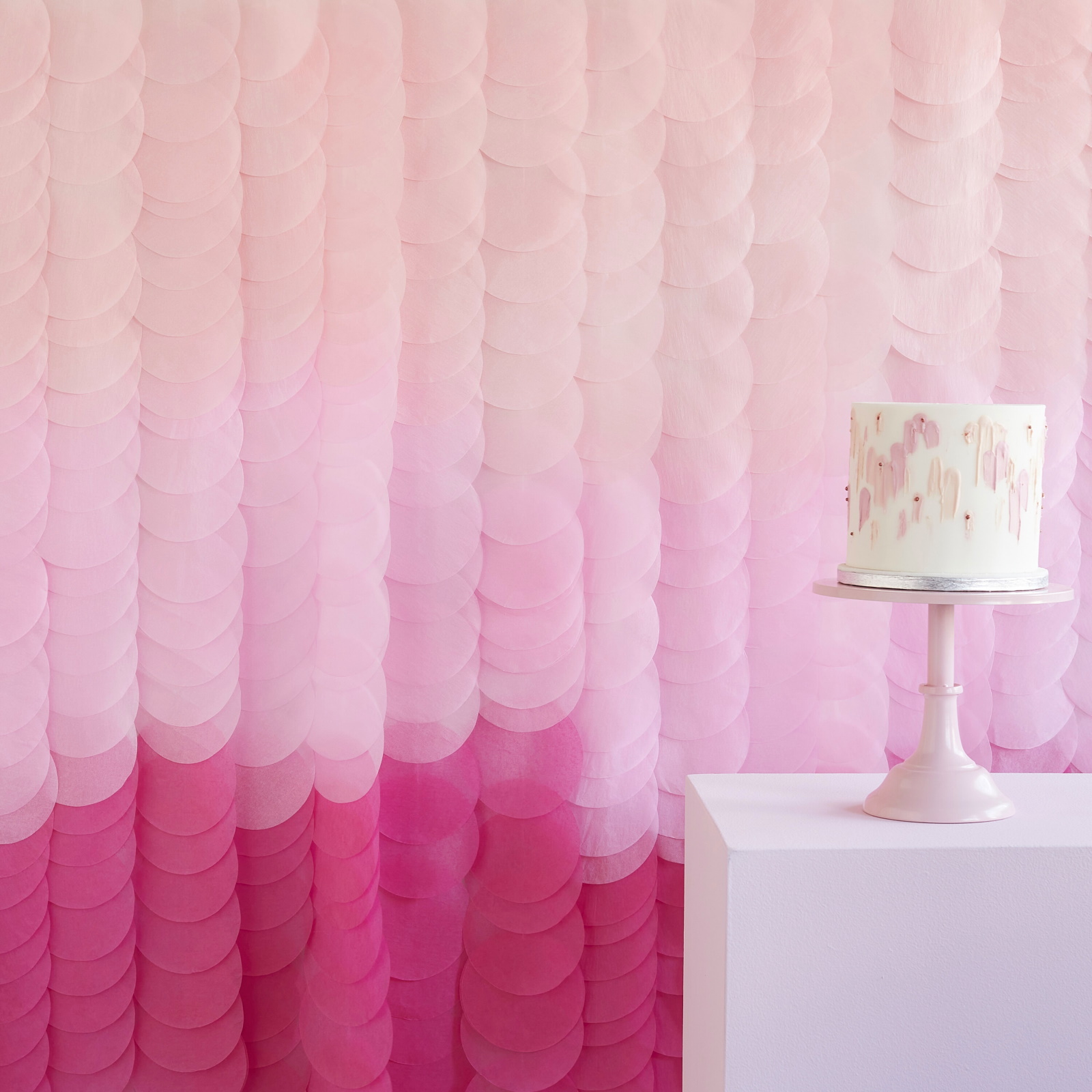 Ginger Ray Mix It Up Pink Ombre Tissue Paper Disc Backdrop
