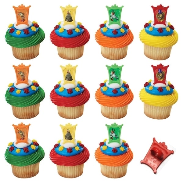Madagascar 3 Cupcake Rings (Pack of 12)