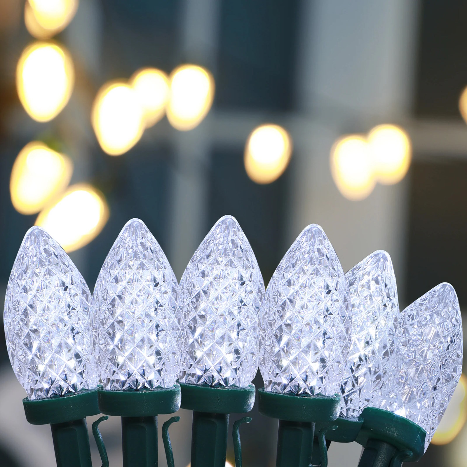 50 White Pinecone LED Connectable String Lights 9.8m 